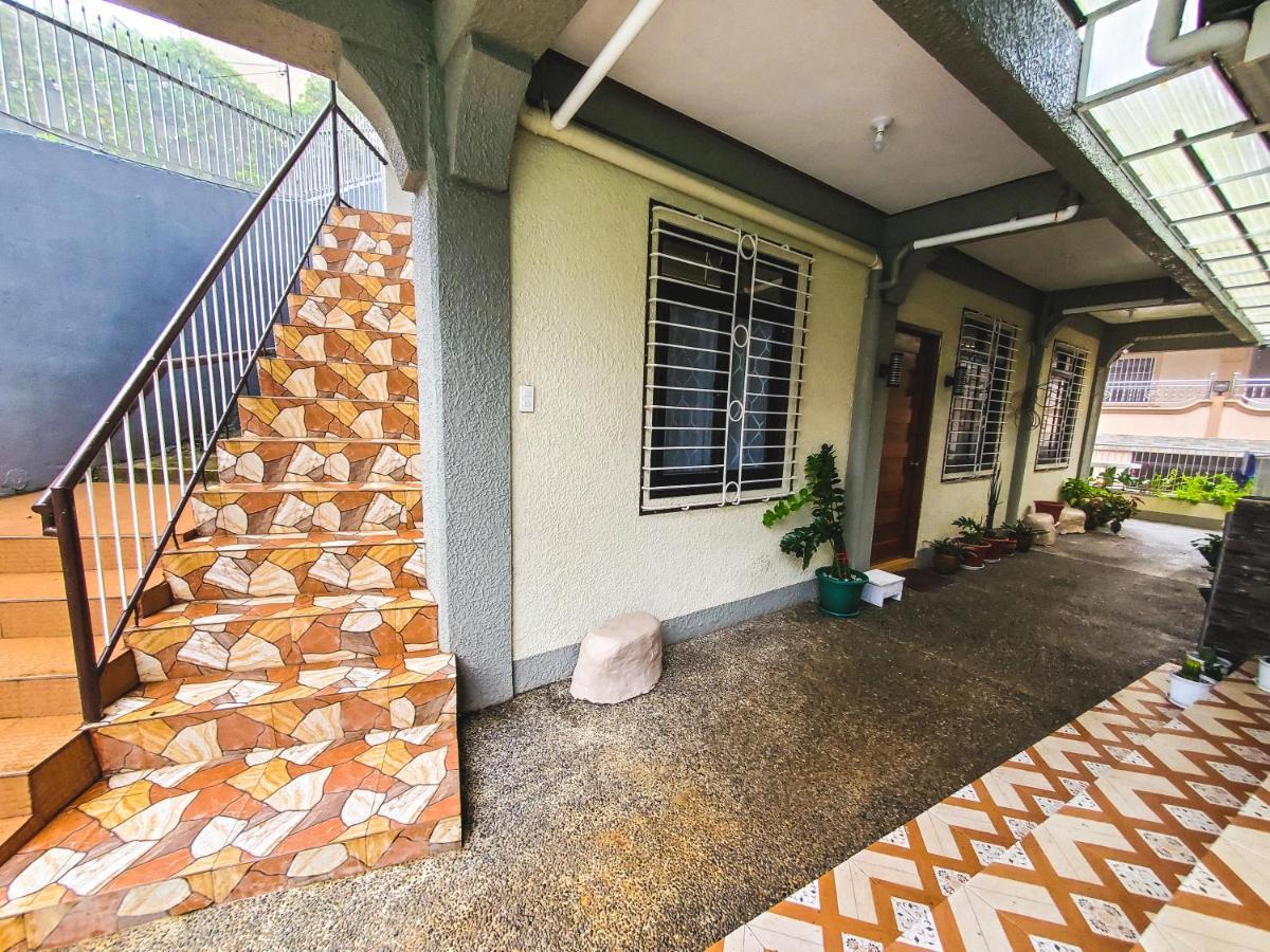 Villa Mirador Modern House - Walking Distance To Lourdes Grotto Baguio City Exterior foto